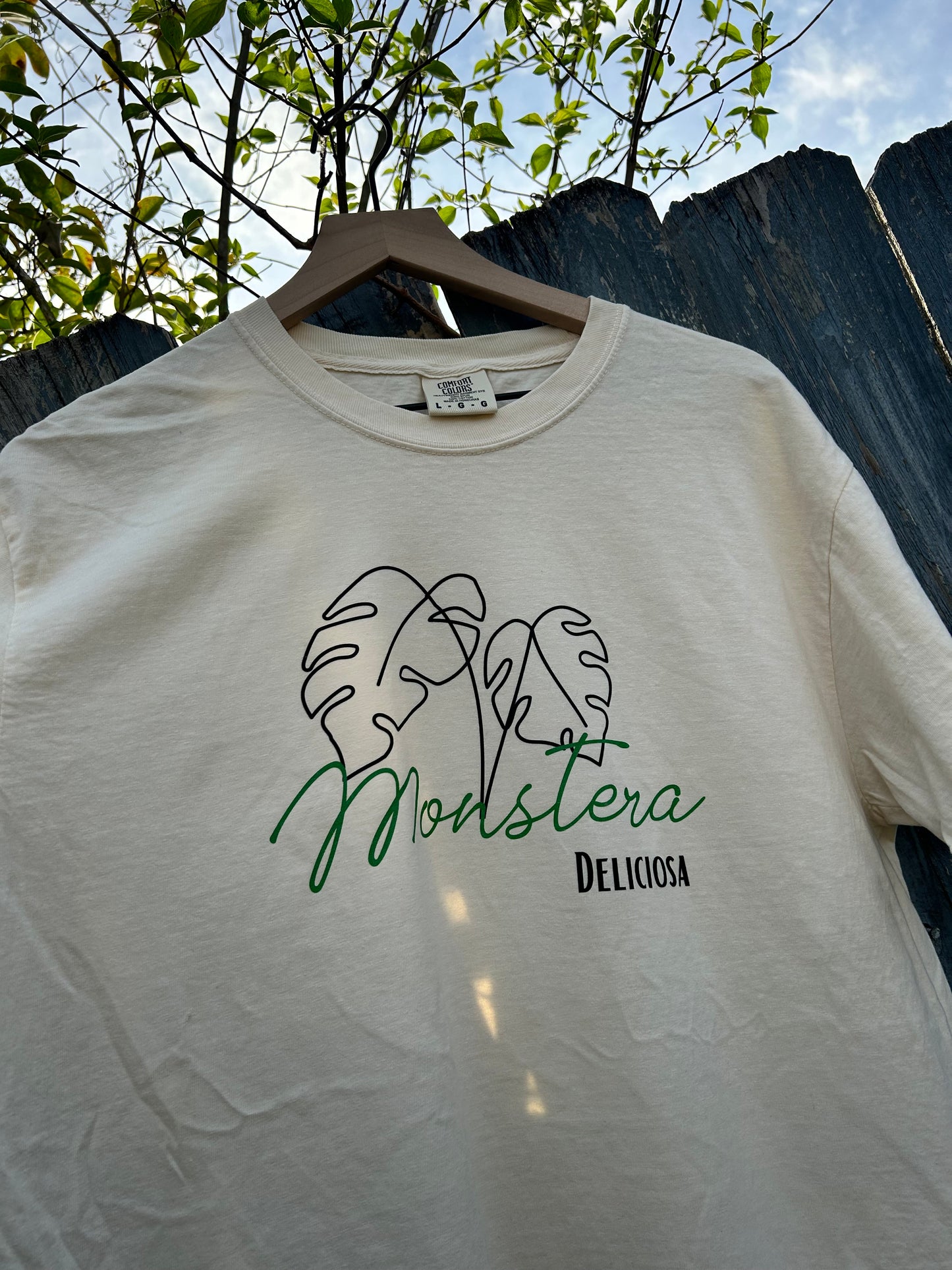 Monstera Delicosia Comfort Colors T-Shirt